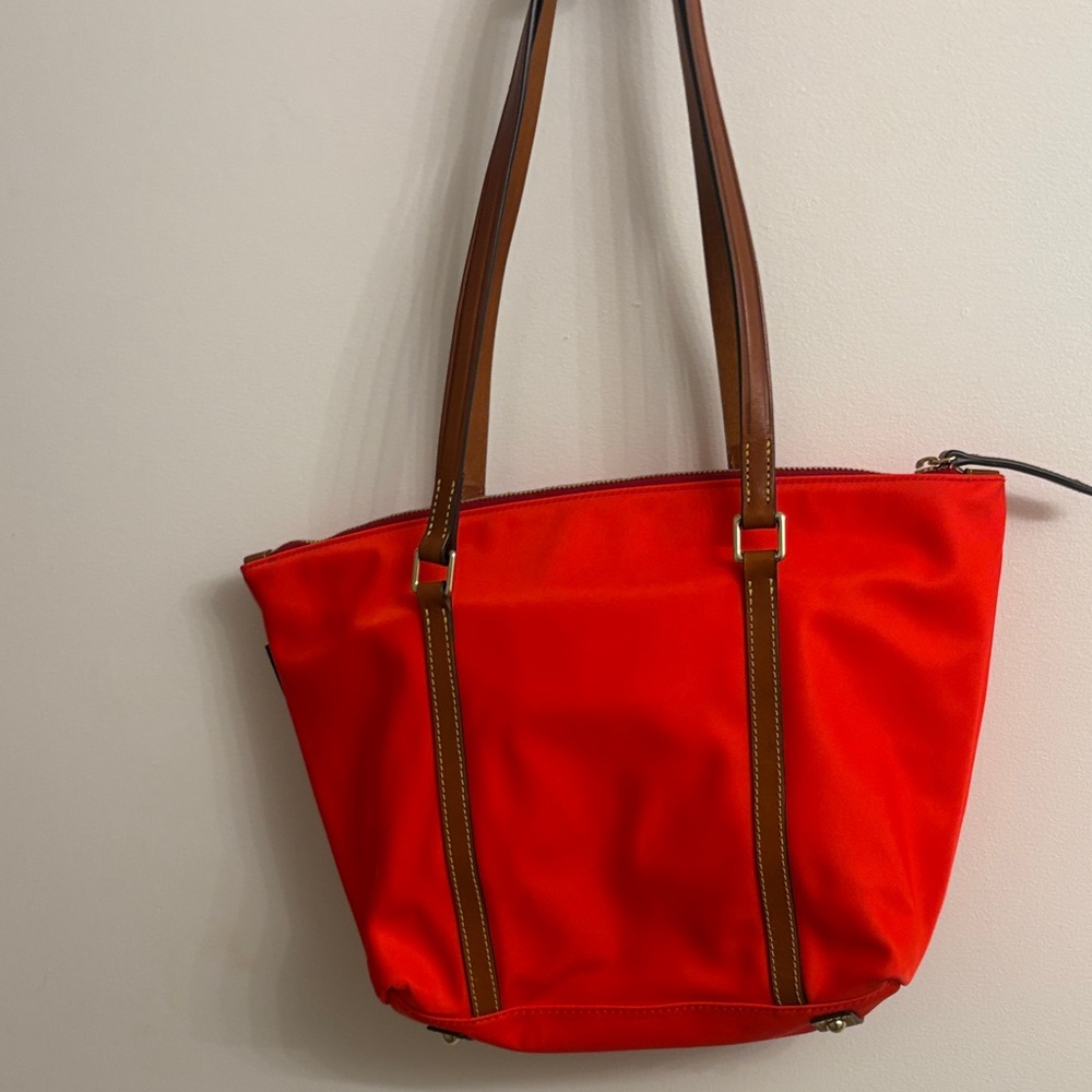 Dooney & Bourke Wayfarer Zip tote - Picture 3 of 6